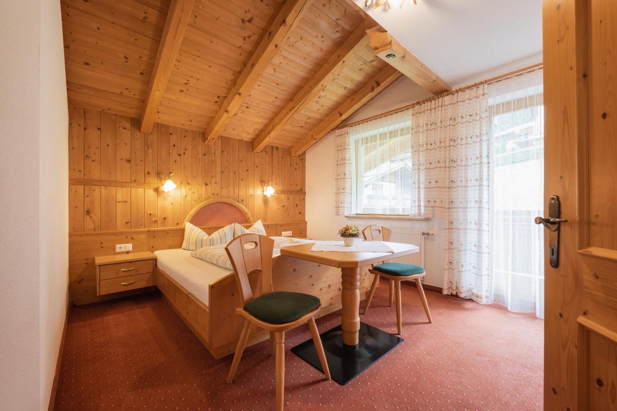 Apartamento Haus Bergzauber Neustift im Stubaital Exterior foto