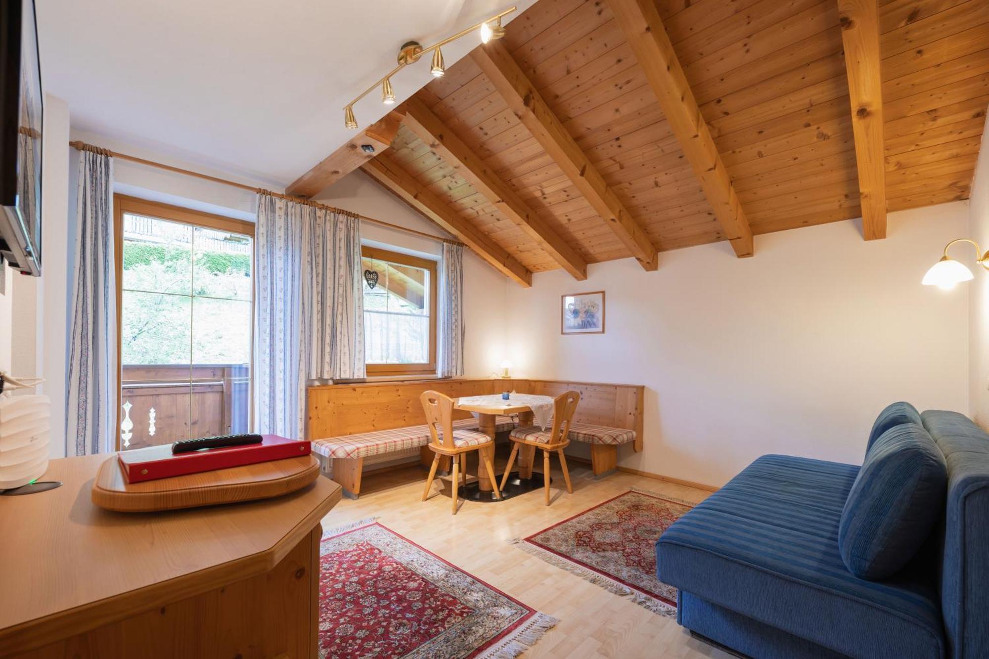 Apartamento Haus Bergzauber Neustift im Stubaital Exterior foto